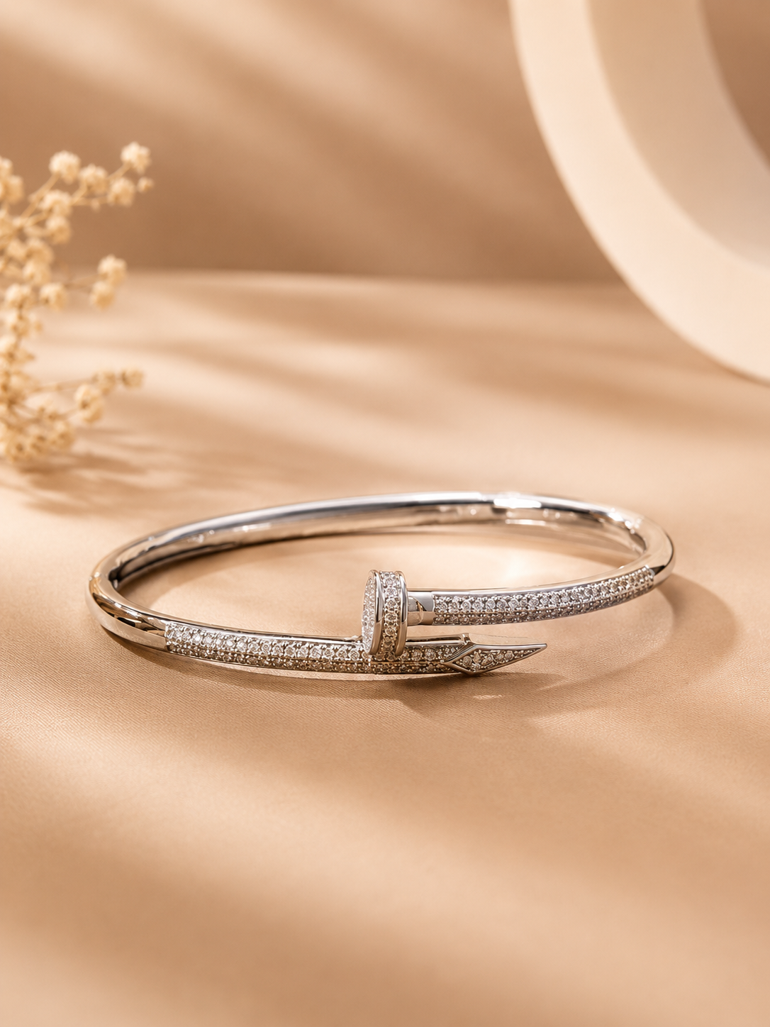 Avelique Pavé Nail Bracelet